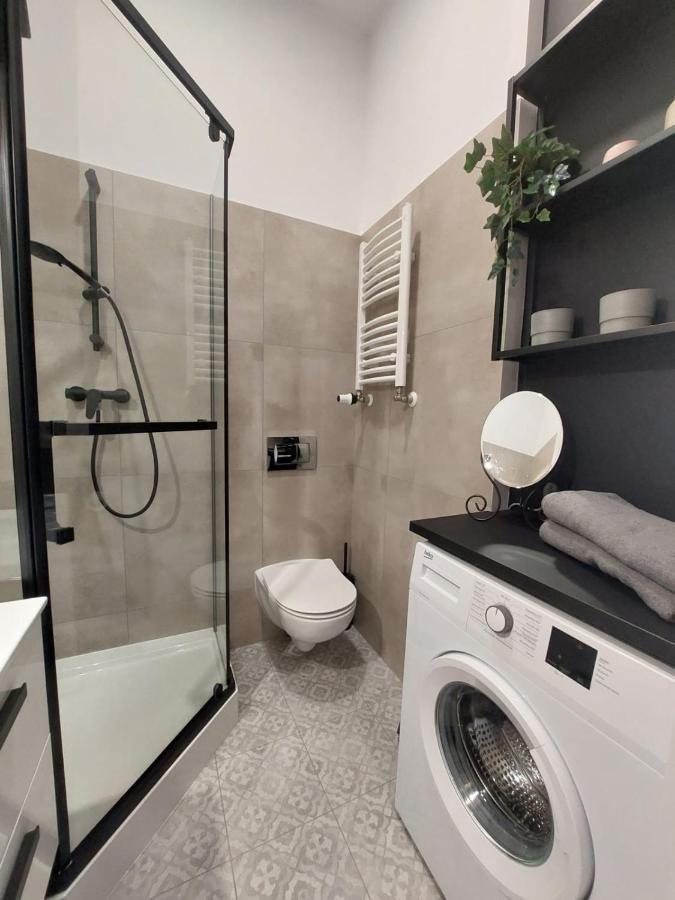 Kosciuszki Apartment Лодзь Екстер'єр фото